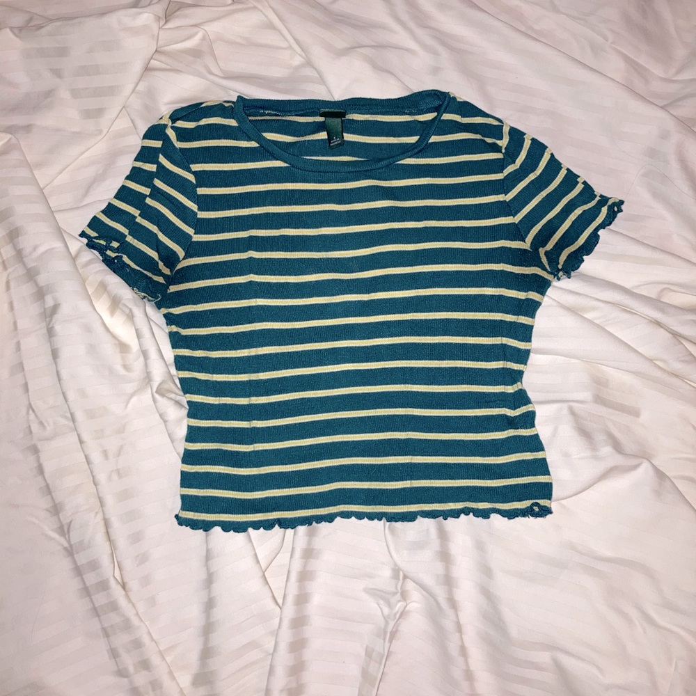 Dark green and yellow striped t shirt